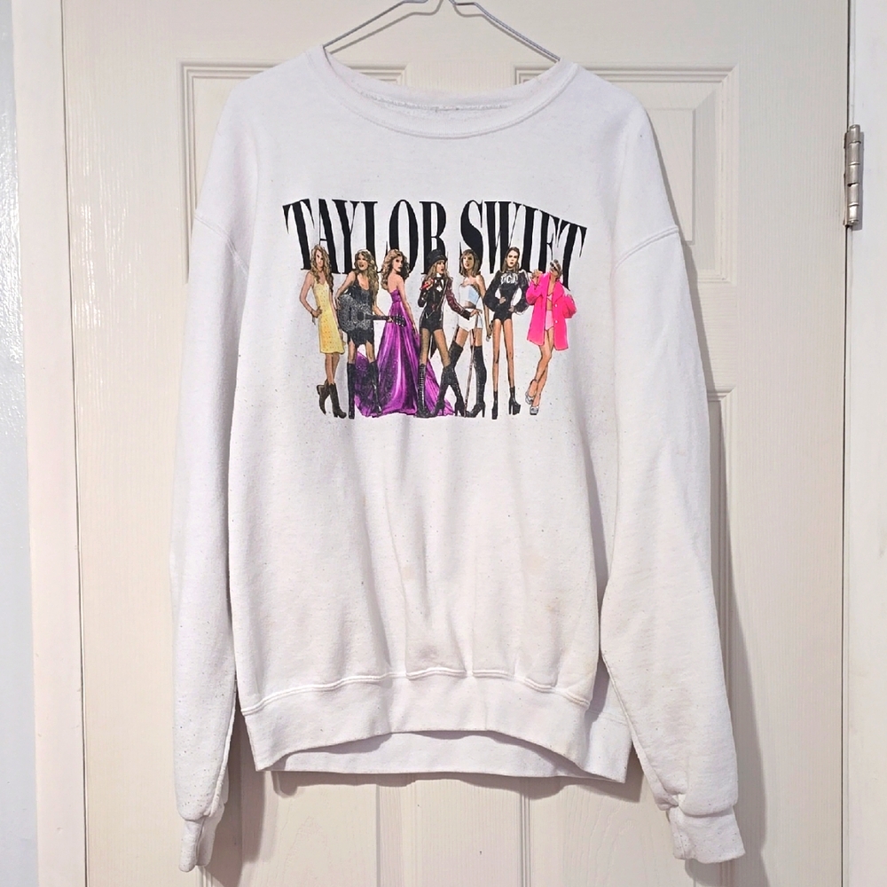 Taylor Swift Sweatshirt M